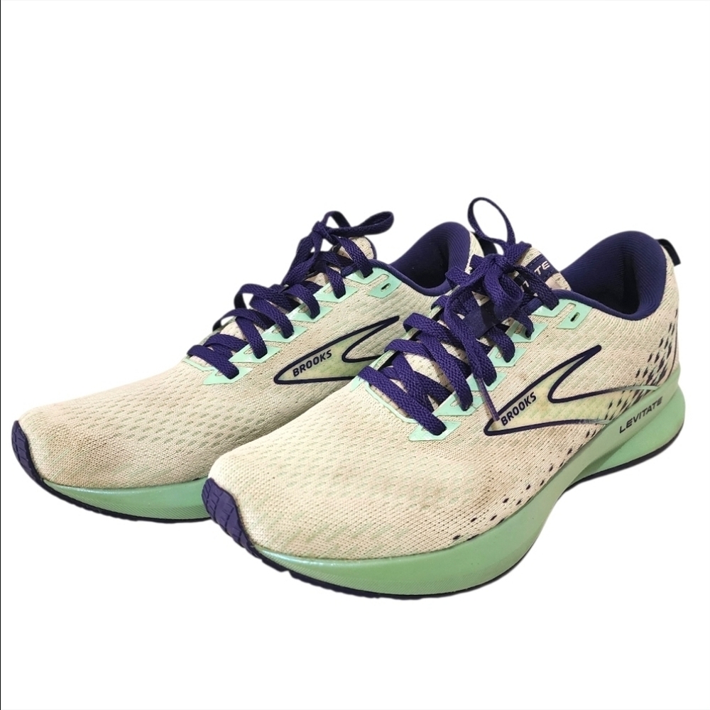 Brooks Levitate 5 Womens Running Shoes 9.5B Low Top Walking Sneakers White Mint